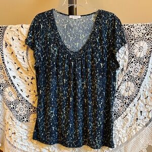 Liz Claiborne Women's Blue Patterned Top size XL